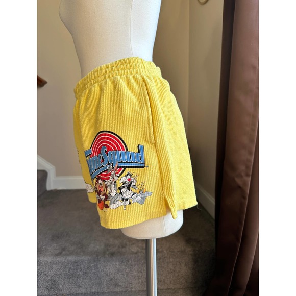 Loony Tunes ribbed yellow corduroy shorts, size small - Picture 2 of 15